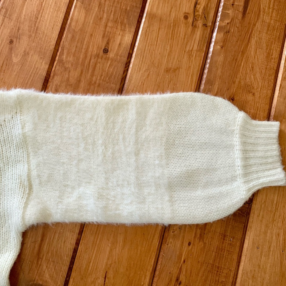 ModCloth Oversized Sweater - Picture 6 of 8